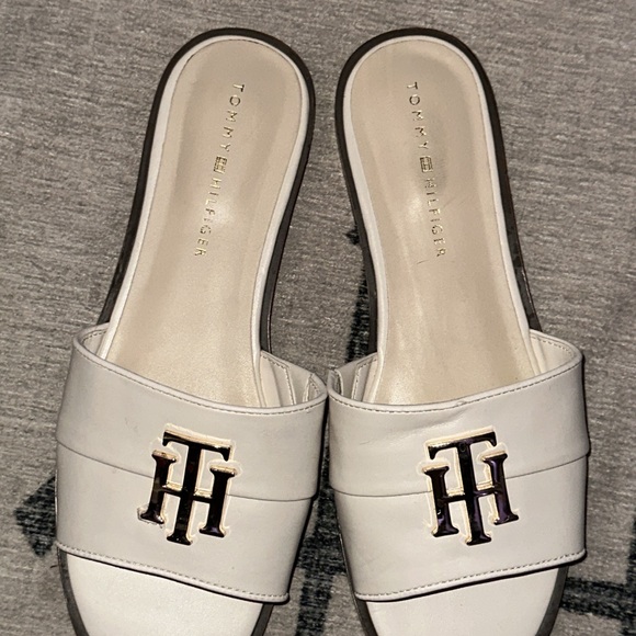 Tommy Hilfiger White Sandals with Monogram Design - Picture 2 of 5